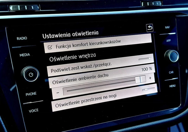 Volkswagen Tiguan cena 92999 przebieg: 159965, rok produkcji 2018 z Lędziny małe 781